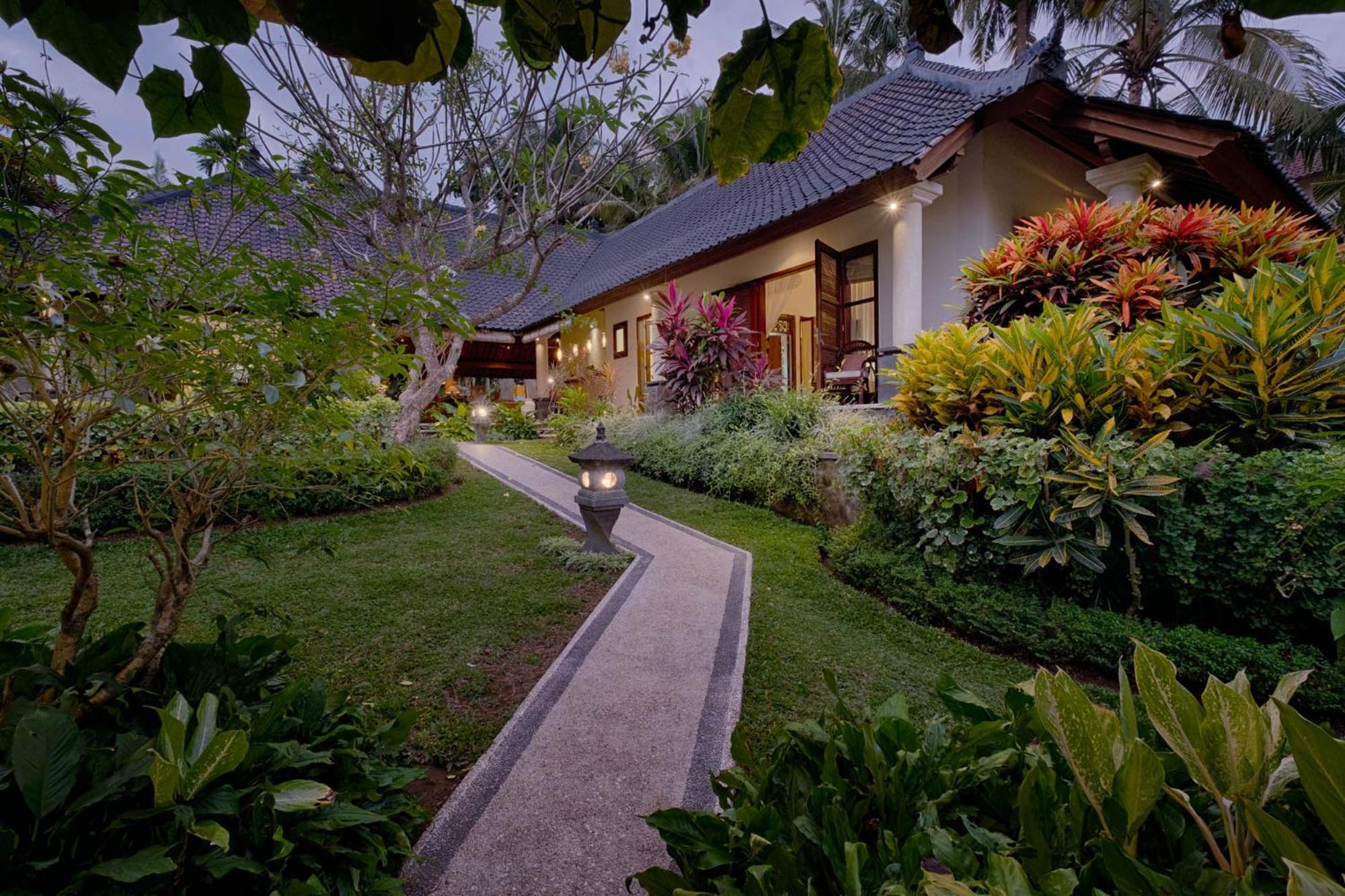 Kutus Kutus Saba Beach Villa Yogyakarta Luaran gambar