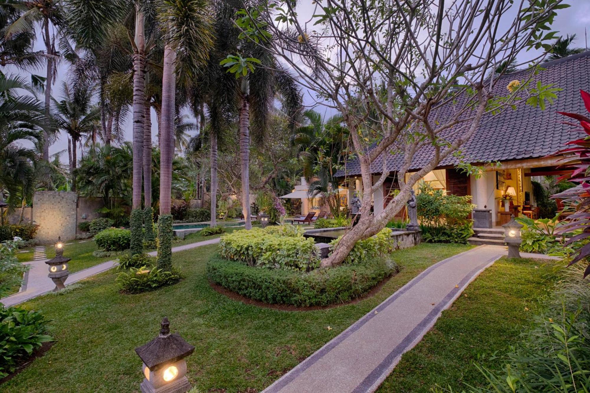 Kutus Kutus Saba Beach Villa Yogyakarta Luaran gambar