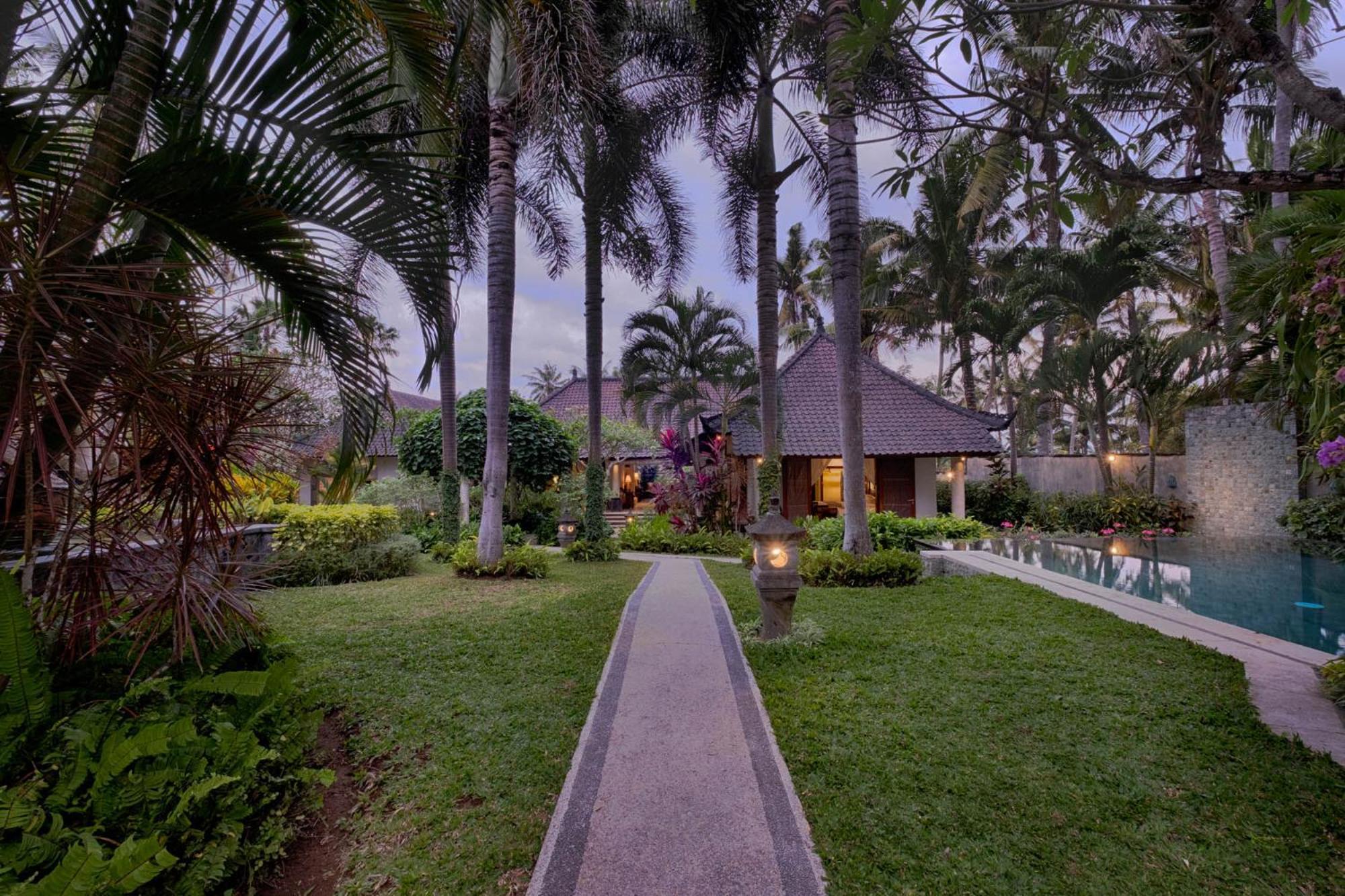 Kutus Kutus Saba Beach Villa Yogyakarta Luaran gambar