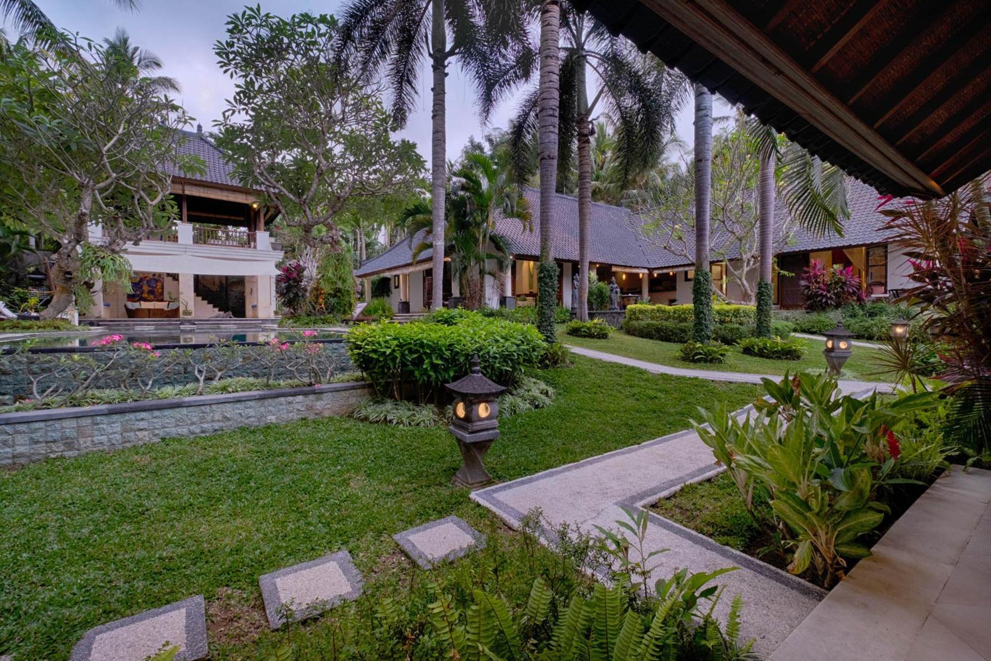 Kutus Kutus Saba Beach Villa Yogyakarta Luaran gambar